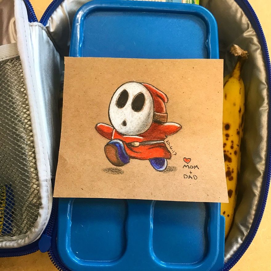 幼稚園兒子每天一打開午餐盒就看到「爸爸畫的大驚喜」，上面的溫馨內容完全溢出父愛！