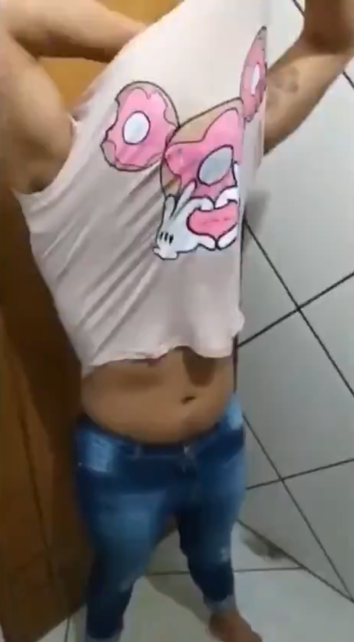 巴西犯人「Cosplay女兒」逃獄失敗　網看傻了眼：裝扮配備太狂了