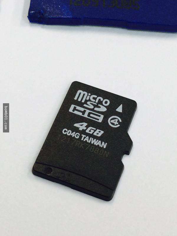 這名日本男子好奇拆開了壞掉的SD記憶卡，但卻發現了來自台灣的高科技詐騙手法！