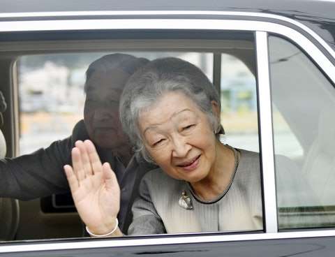 「我是平民出身，逝世後也是平民」　日本皇后為愛受壓力60年拒絕榮譽
