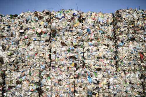 中國拒收洋垃圾全丟到台灣！　7個月「100萬噸廢物」瓦解台灣回收體系