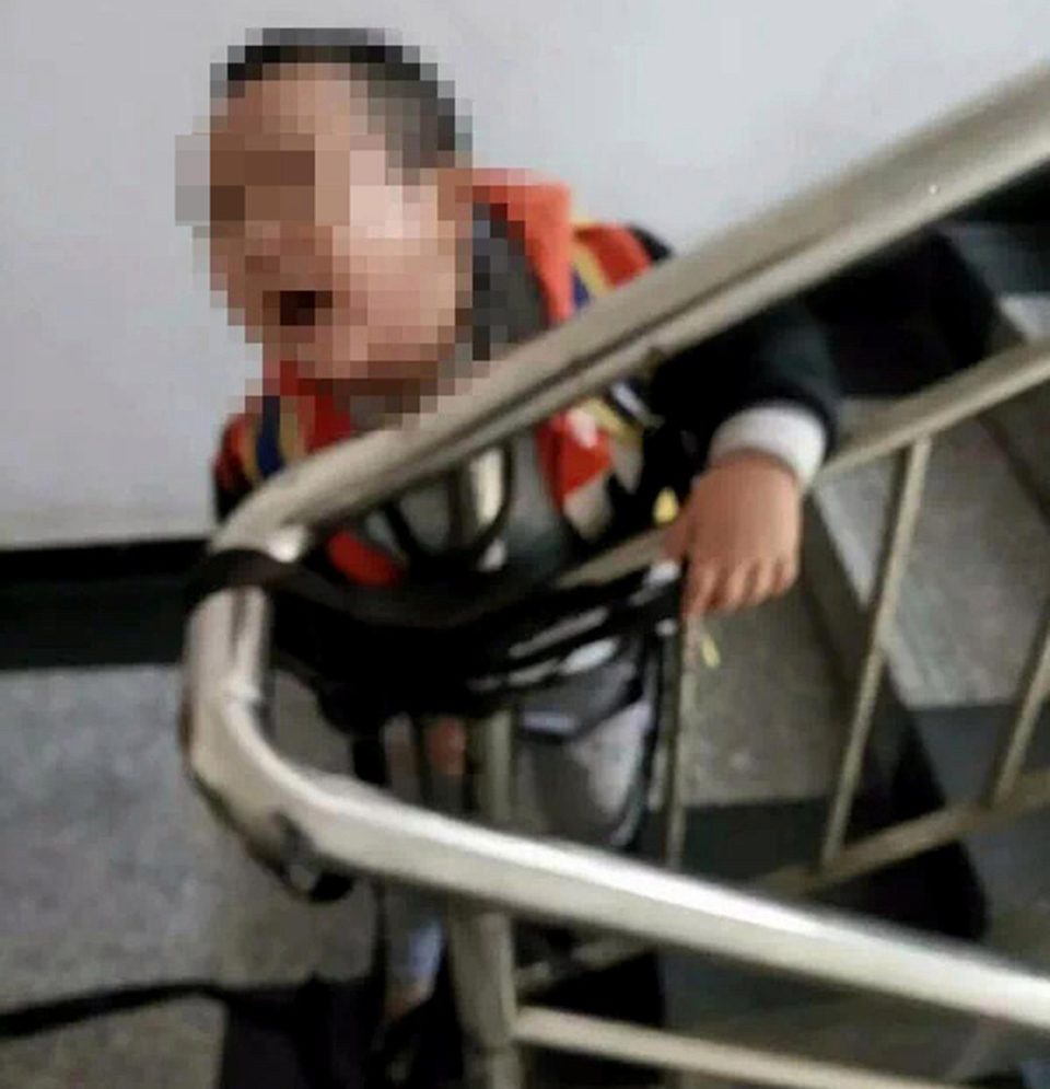中國冷血媽「拿不到4500元贍養費」暴怒，把3歲兒子「五花大綁」討錢…小孩嚇到崩潰尿失禁！