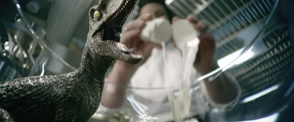 打顆蛋就孵出恐龍　特效團隊沒吃藥做出「超ㄎㄧㄤ影片」