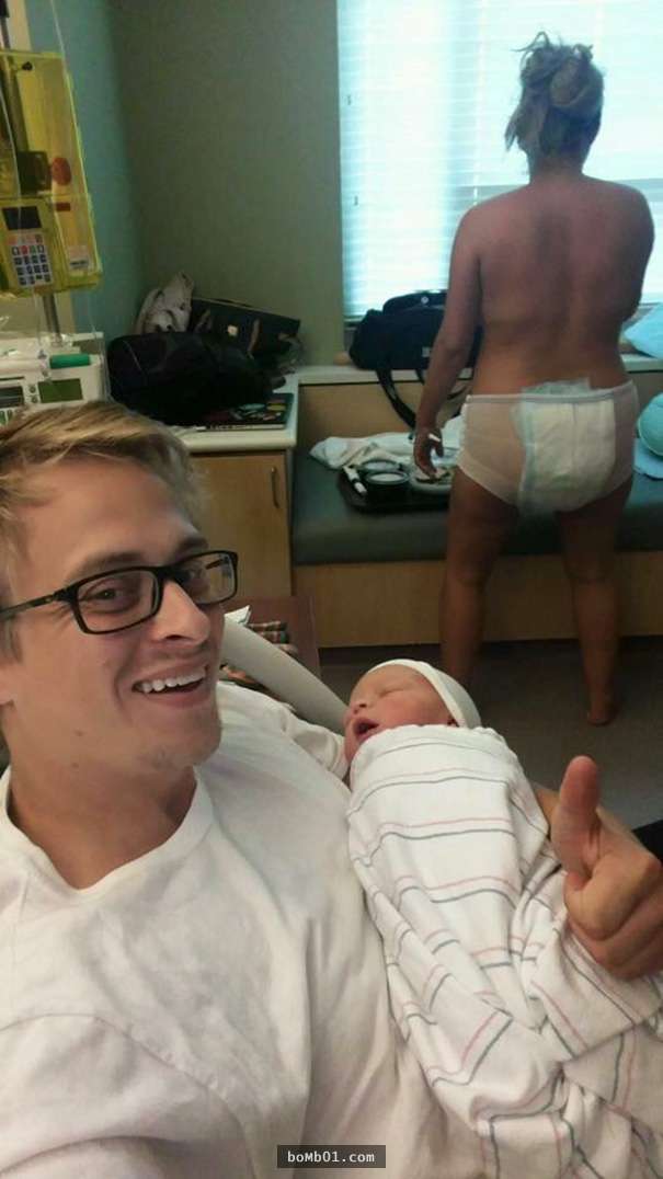 他在老婆生產後拍下「最赤裸裸的產後照片」上傳網路，媽媽們一看都立馬回憶起當初的感受啊！