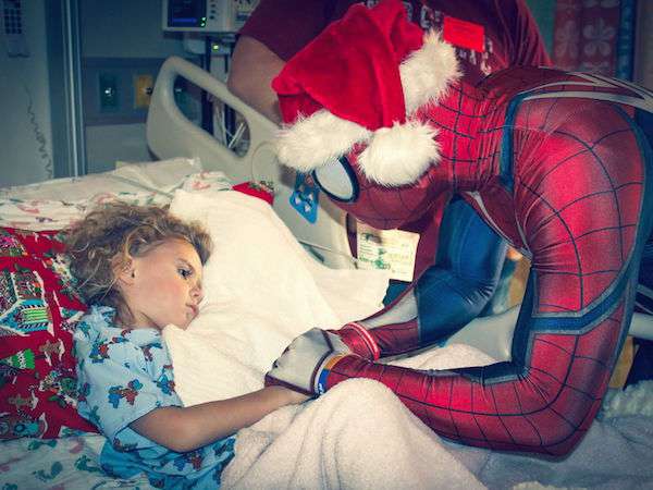 已故奶奶托夢告訴他「你會成為蜘蛛人」　他醒來真的拯救破萬兒童