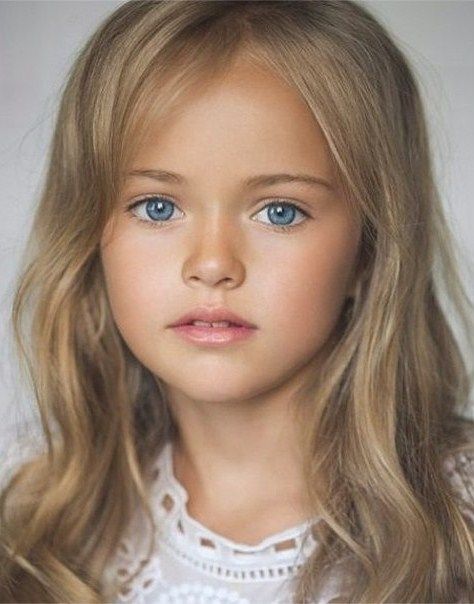 俄羅斯「世界最美9歲女孩」長大了　17歲近況照曝光：從小美到大！