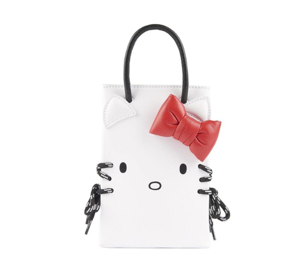 巴黎世家 x HELLO KITTY聯名推「專鼠新品」　3色包包可愛到過年必秀