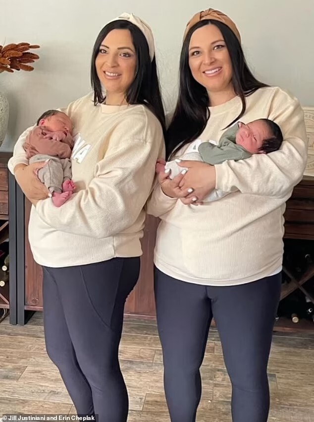 預產期明明差10天！雙胞胎姐妹「竟同一天產子」　身高體重都一樣