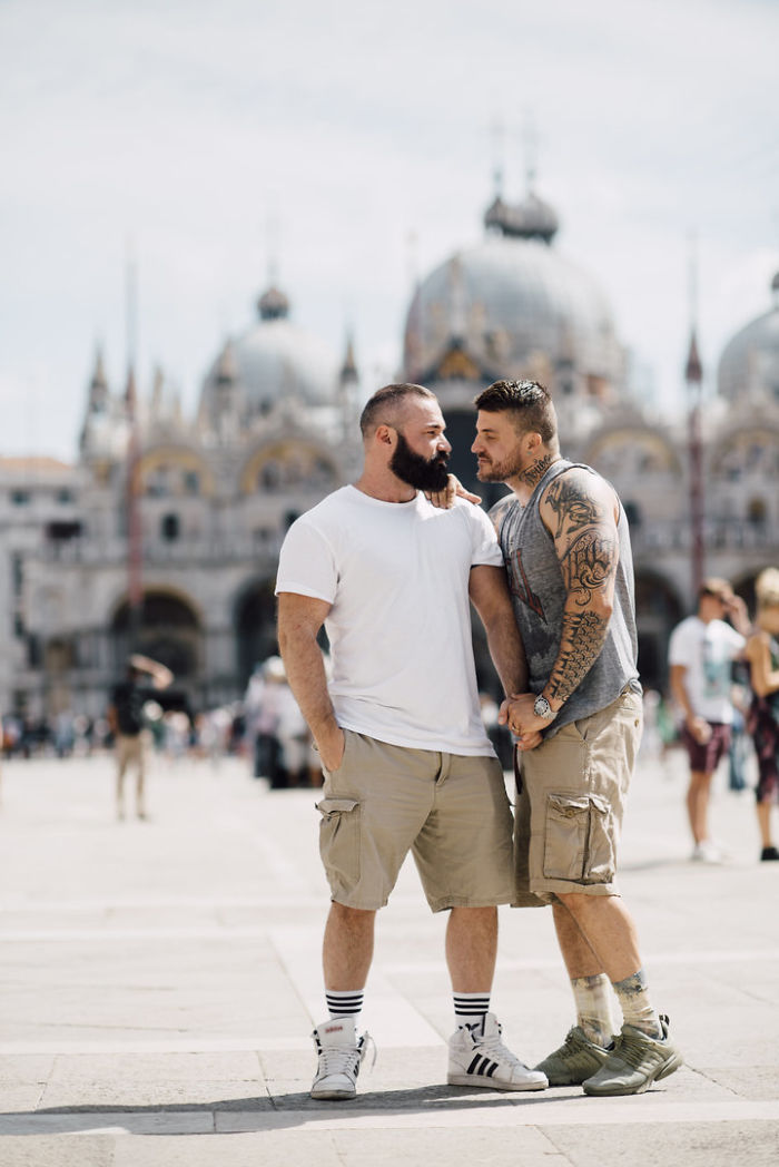 前奧運跳水選手跟男友在威尼斯旅遊時突然被求婚，「熊熊戀」的逆天萌翻畫面讓網友都被閃哭了！