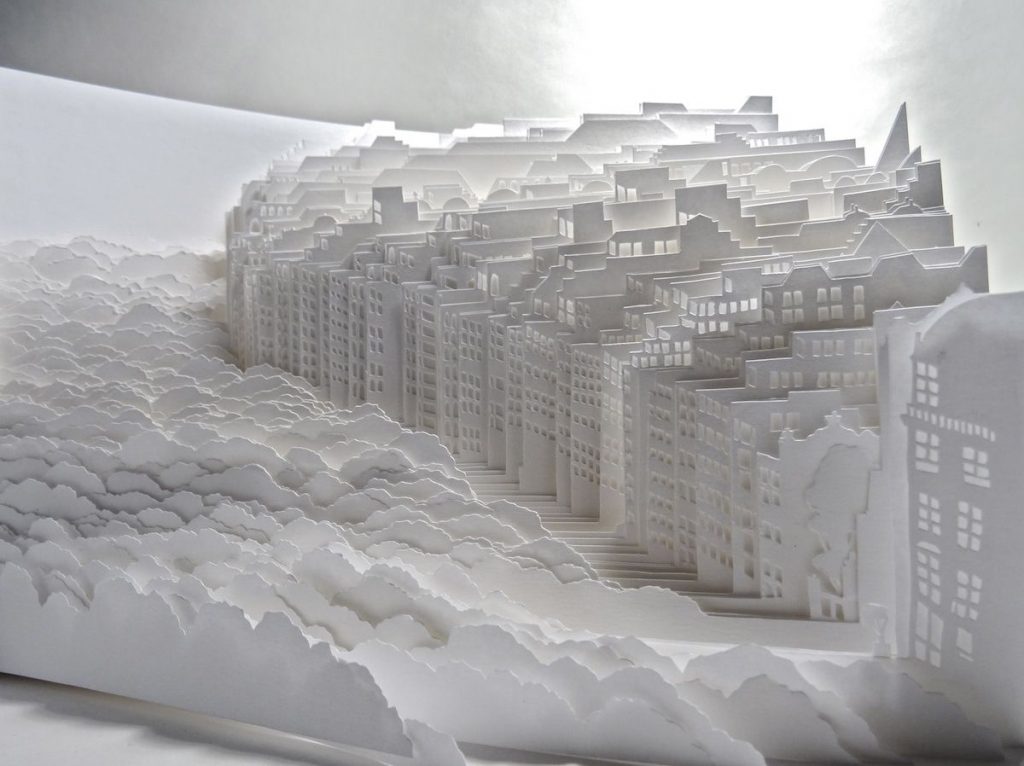 「一張白紙」能做什麼？　日本藝術家「紙雕創作」超壯觀：做出樹海、城堡