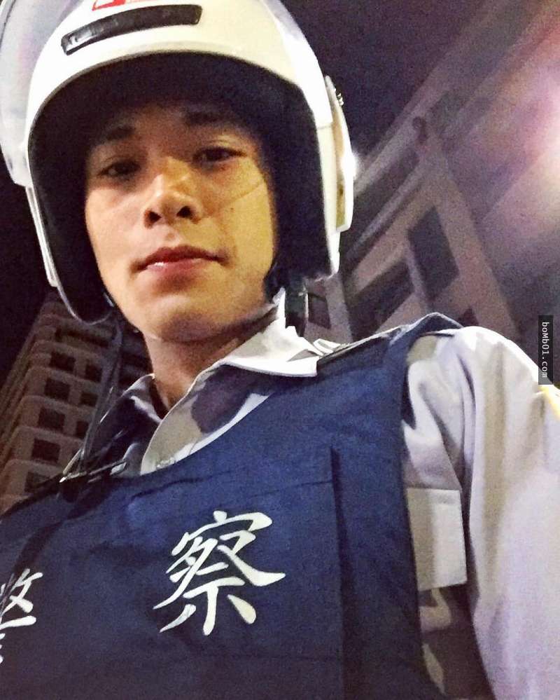 網友肉搜出「台灣5大一定要認識的爆紅帥警IG」，全部追蹤後每天都被迷到不省人事啊！