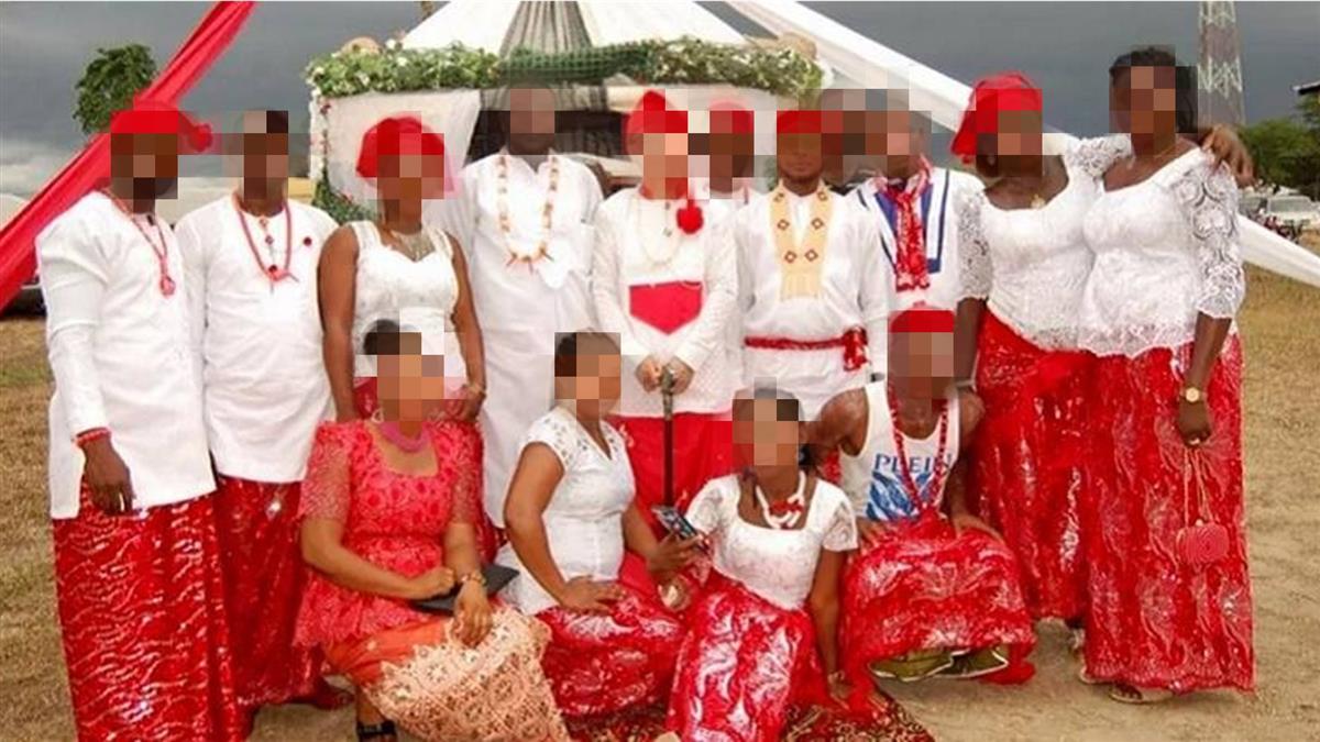 27歲男赴非洲闖蕩意外當「酋長」　年薪150萬還能娶4妻