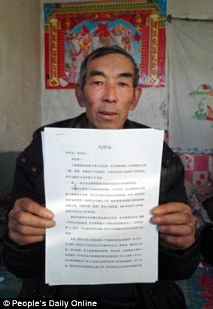 大廠污染他農地不賠　64歲不識字農夫「苦讀法律16年」：告贏復仇！