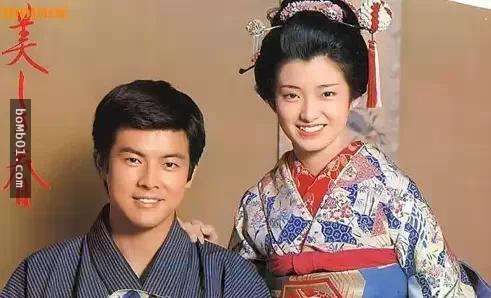 30年前娶了日本殿堂級偶像，窮到要賣掉房子才能供養女神…別人眼中的委屈對他來說卻是幸福的祕訣。