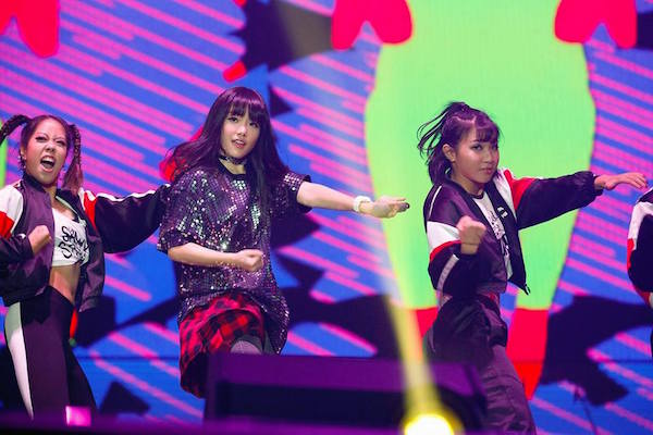 張惠妹演唱會「16歲外甥女首亮相」驚艷粉絲，深不見底的舞技被狂讚「最強怪物新人」！
