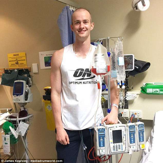 兩次擊敗血癌！　他還活著的原因「關鍵就是健身」　朋友都驚嘆他每天都在變壯