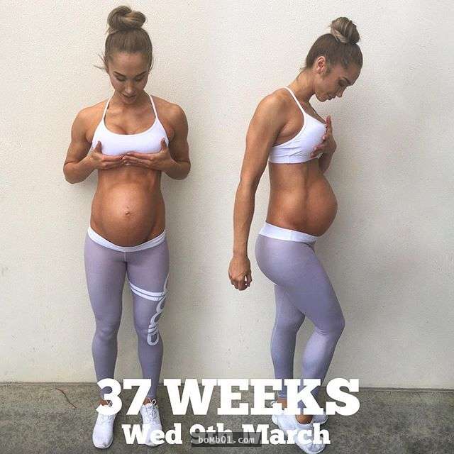 這位健美女模在懷孕後仍然持續健身，大家看到她跟「只差一個月的孕婦」的肚子比較下巴都掉下來了！