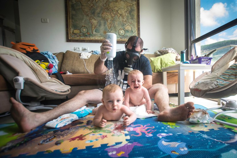 如果爸爸是攝影師…這個老爸拍的親子照一張比一張更狂，雙胞胎寶寶都要被玩壞了啦！