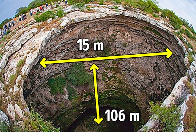 12個地球上「最讓人想進去看一看到底長怎樣」的神秘洞穴！
