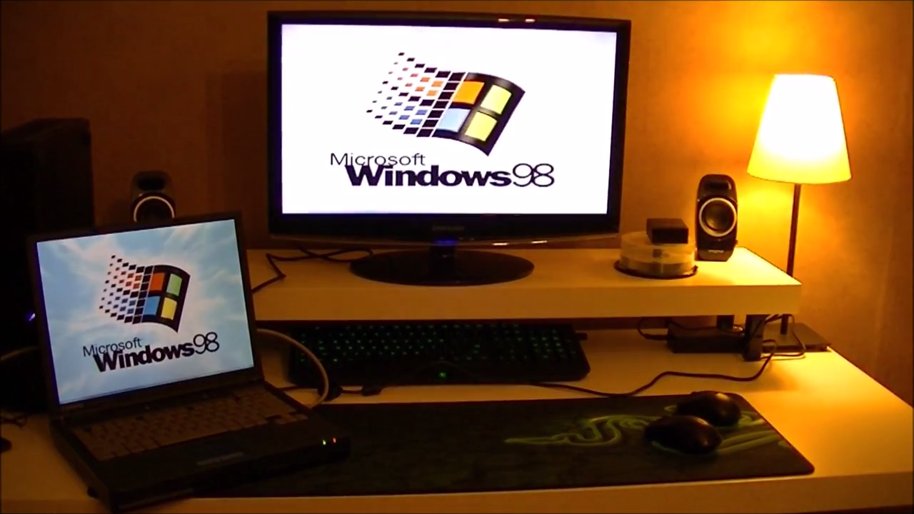什麼都慢的年代！他分享「Windows98」懷舊片　網留言掀回憶殺：聽到開機的音效