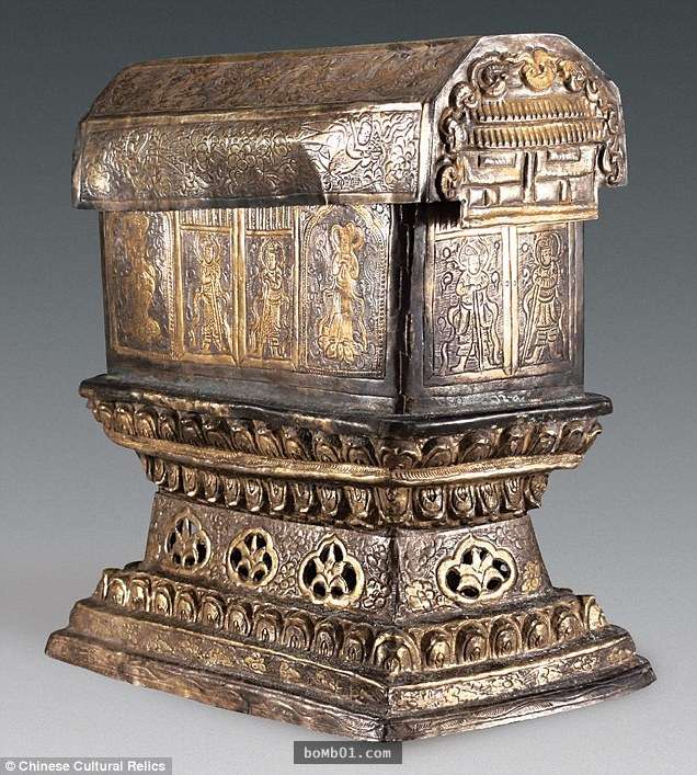 這些擁有超過1000年歷史的金棺銀槨不止外形搶眼，它裡面的東西讓佛教徒死了都要保住它！