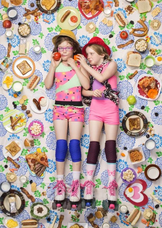各國小孩吃什麼？攝影師拍下「一週菜單」　馬來西亞小孩「吃最好」：菜色超豐富～