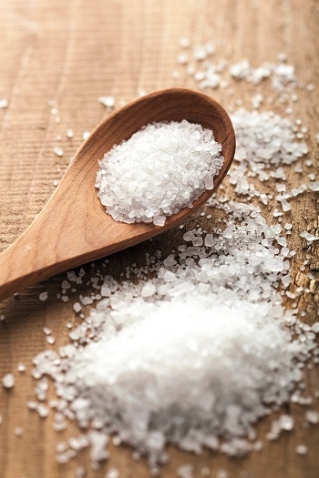 心血管博士發現「吃太多鹽會死」的警告其實是錯誤的，吃太少反而還會造成你的GG有問題！