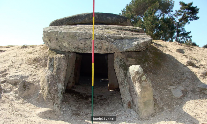 考古學家發現6000年前的古墓「竟然隱藏著現代的功用」，再次證明古人的智慧真的勝過現代人啊！