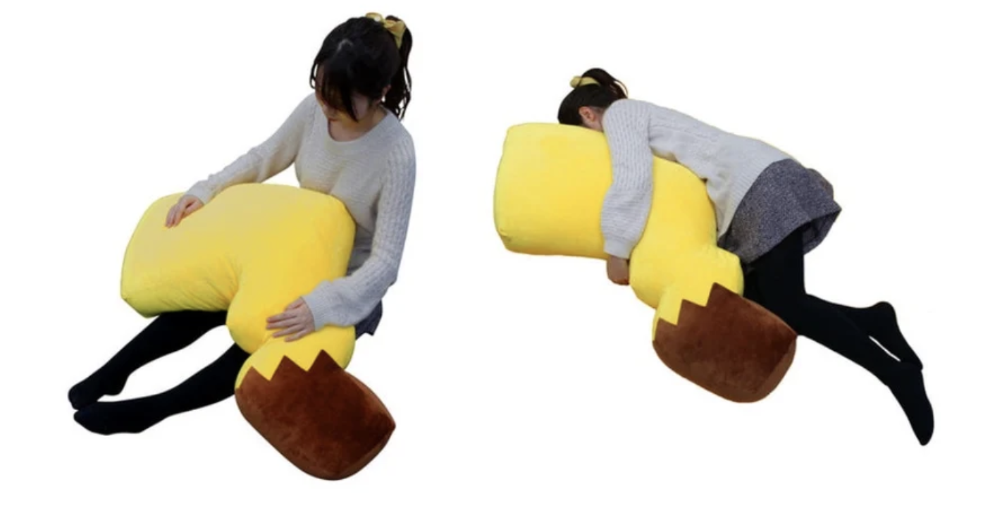【日本】十萬伏特！　寶可夢緊急復刻「皮卡丘尾巴抱枕」　110cm巨型尺寸還不抱緊處理～