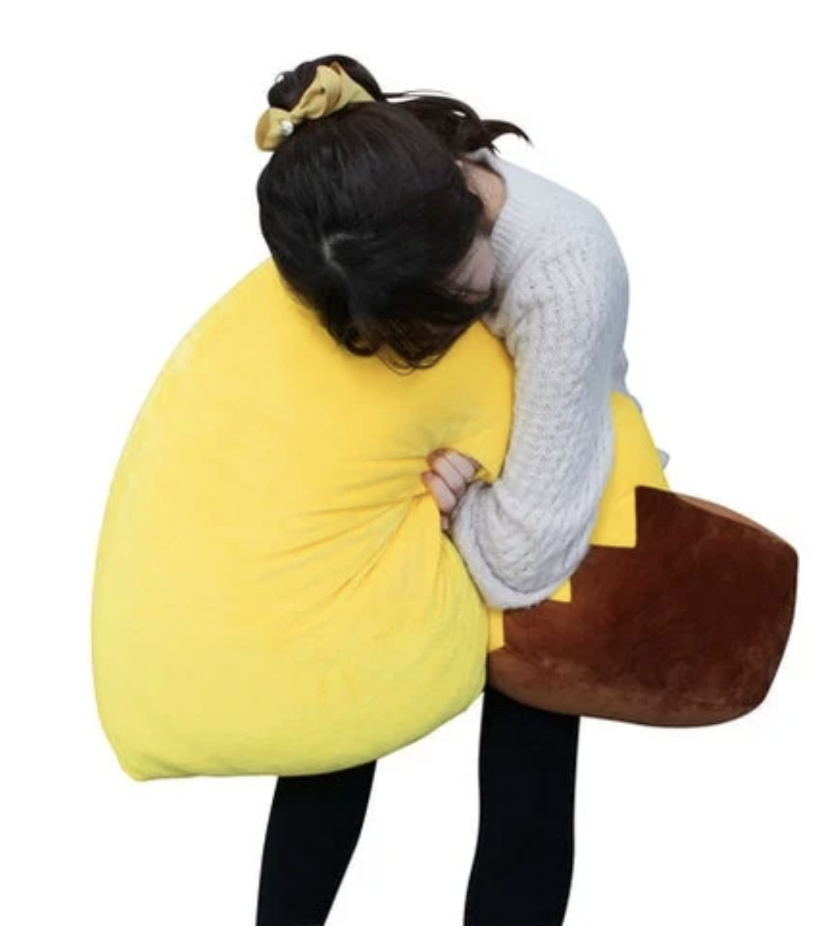 【日本】十萬伏特！　寶可夢緊急復刻「皮卡丘尾巴抱枕」　110cm巨型尺寸還不抱緊處理～