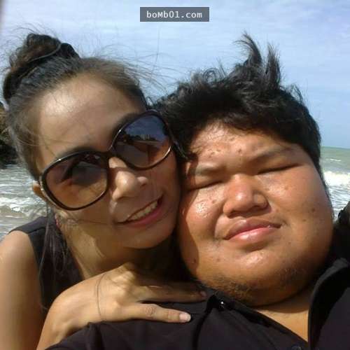 泰國小護士嫁給「體重是她三倍的胖男」被網友狂酸，她說「我知道他不帥」但這理由讓她願意結婚！