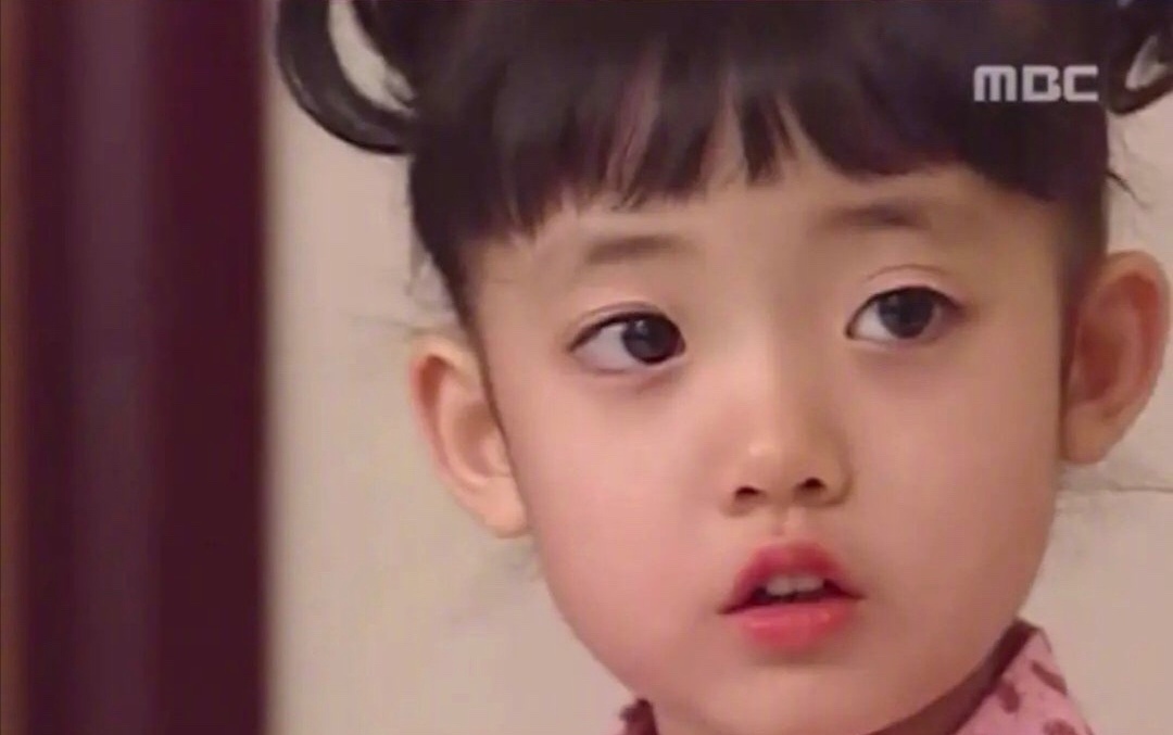 還記得她嗎？　韓劇《美妙人生》小女孩馨菲20歲了！　仙女級高顏值「清新脫俗」：戀愛惹～