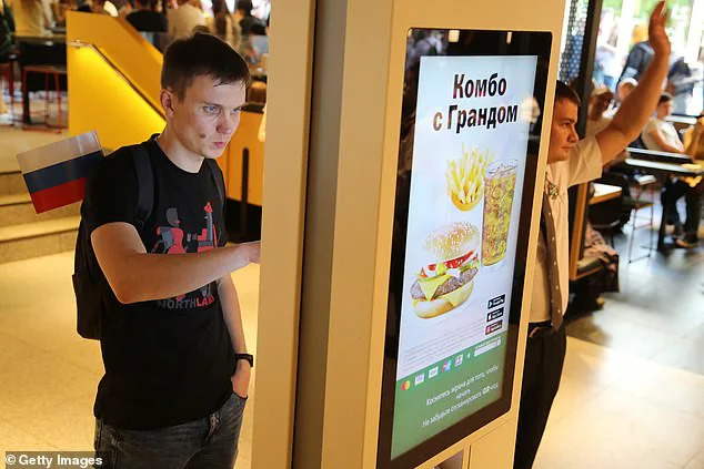 俄羅斯版「麥當勞」重新開張！　開幕日盛況空前「一天狂賣12萬顆漢堡」