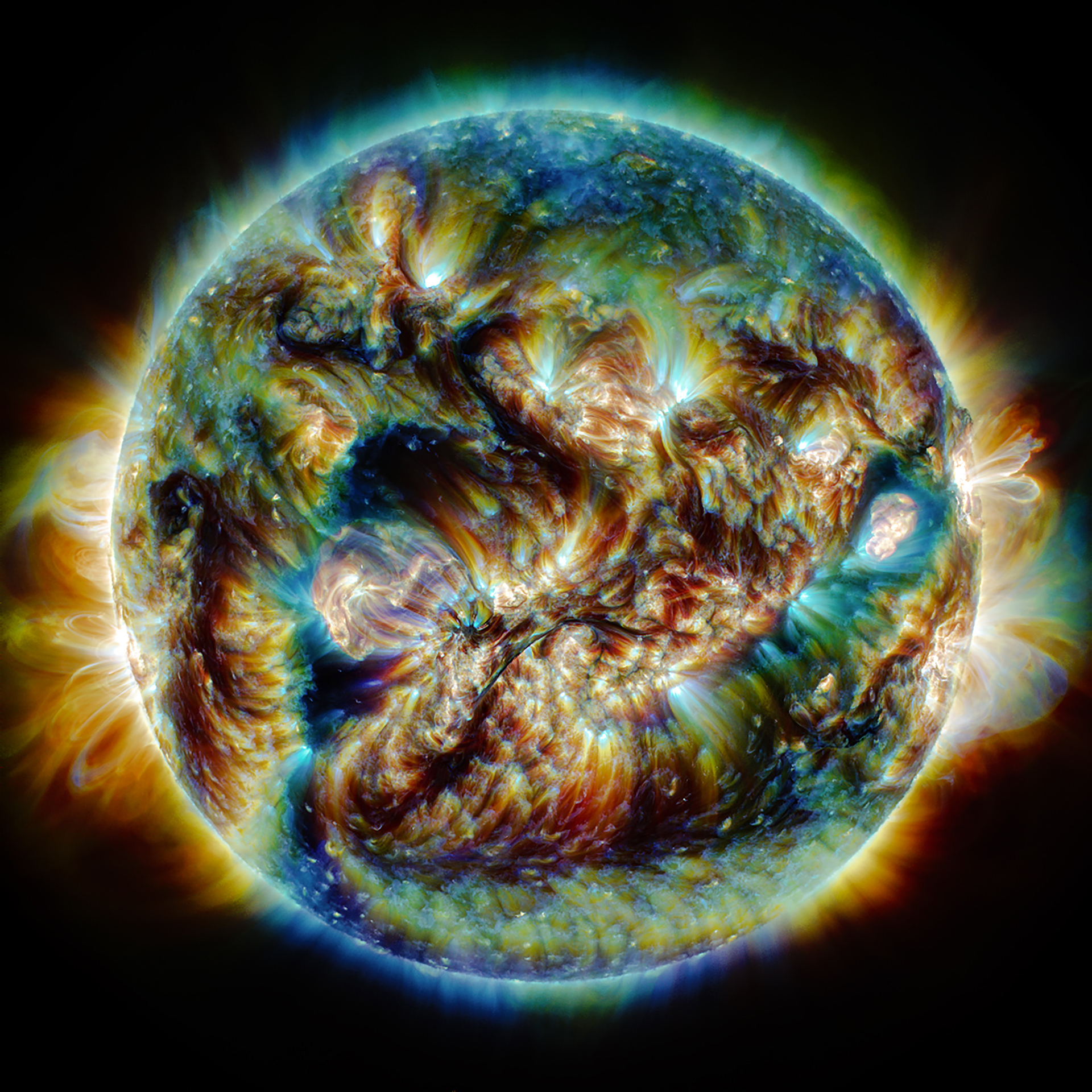 數億年的美景！25張「天文攝影獎」張張驚艷　近看太陽黑子太不可思議