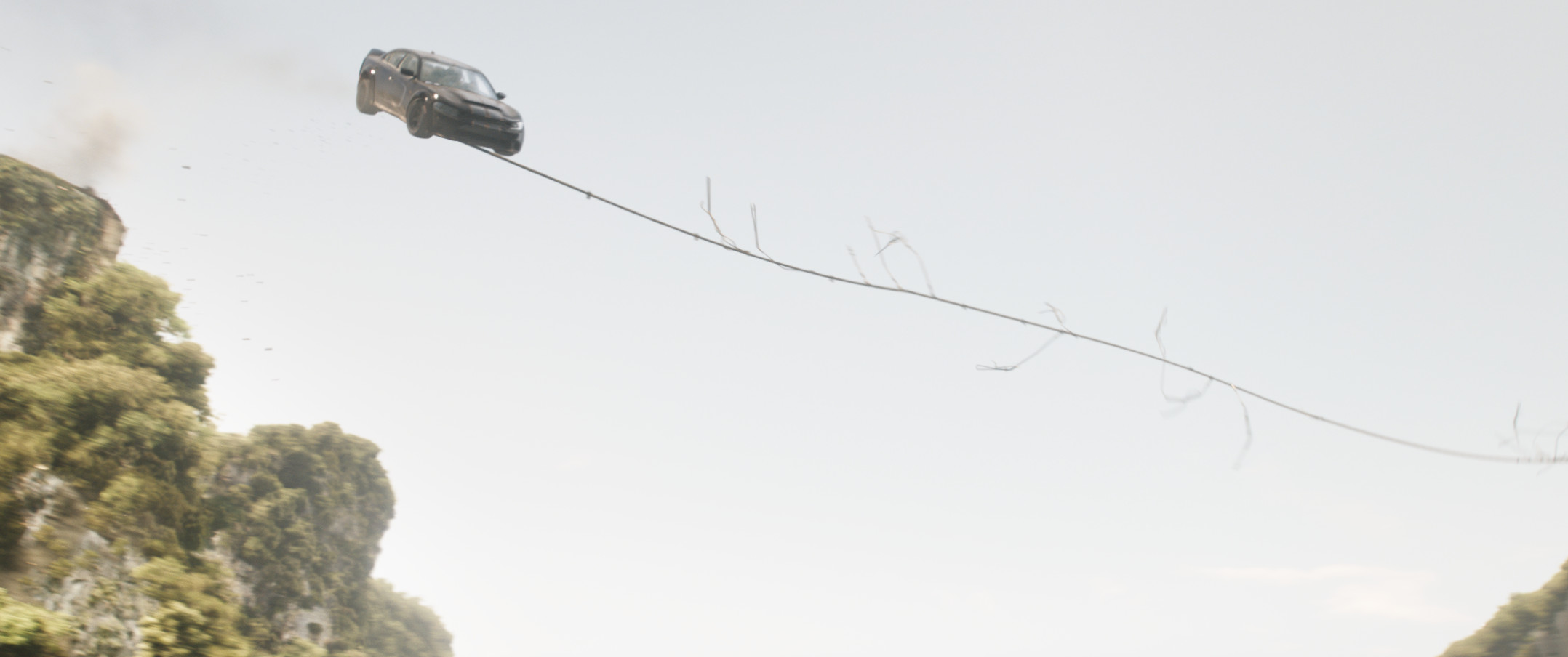 《玩命關頭9》釋最新預告！馮迪索「車開到繩子上」　約翰希南角色終於曝光！