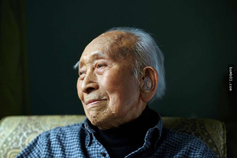 他就是當年打造《小鹿斑比》的「華人最傳奇動畫師」，以106歲高齡逝世後很多戲迷都不捨淚崩！