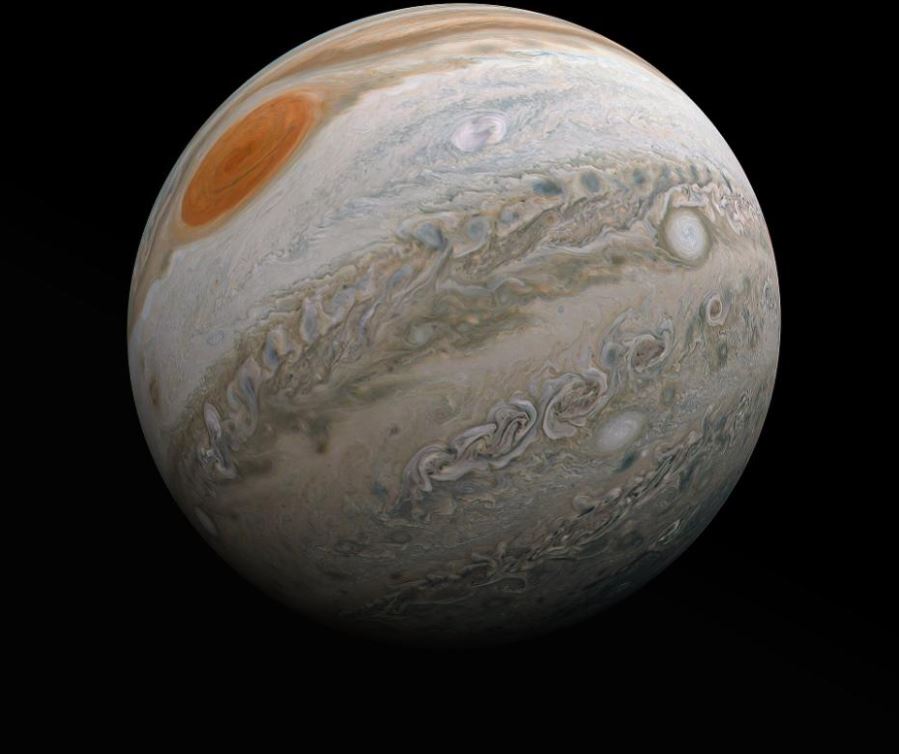 不近看不知道多美！　NASA罕見公開「木星近拍雲頂」光滑表面佈滿美麗花紋
