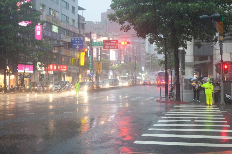 今起「連下7天雨」天氣不穩　氣象局：中南部慎防豪大雨