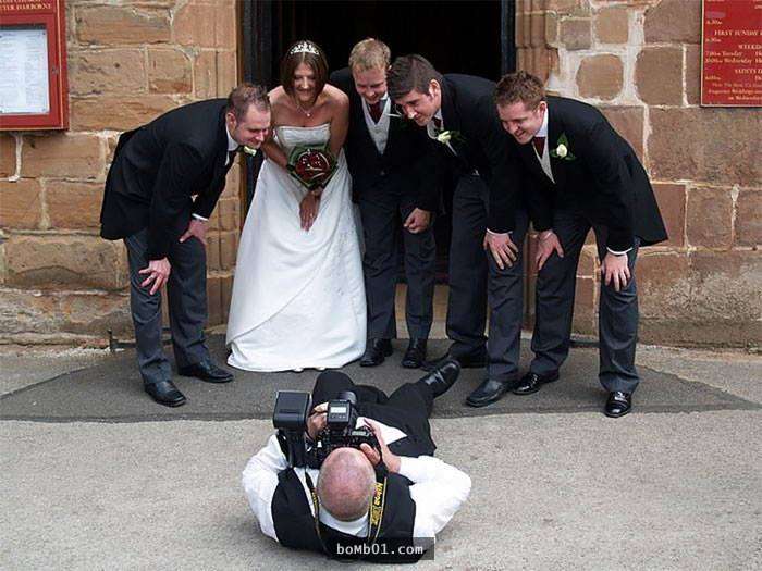 26張讓大家「再也不忍心向攝影師殺價」的婚紗照幕後花絮。