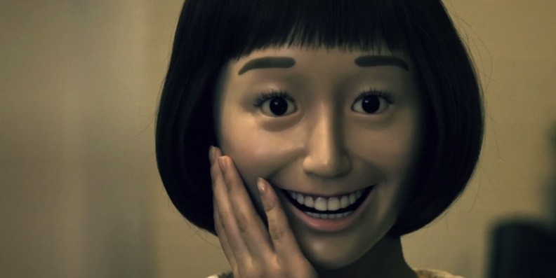 全身發毛！日本寫實宣導片害網友都覺得超毛，她在社會偽裝「笑到忘記自己的笑容」！