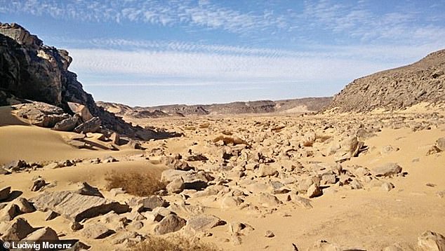 「5000年前石碑」終於解出來了！　考古學家驚喜：史上第一塊地標