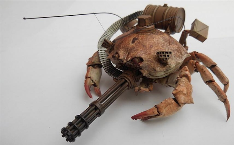 玩食物玩出新境界　他用螃蟹做出「最狂戰車」　