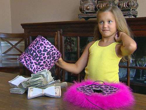 7歲女孩生日願望是募到24萬　她答「我要報答醫院」讓所有人動容