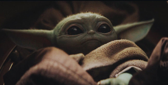 迪士尼新劇出現50歲「尤達大師寶寶」　在嬰兒床裡睏覺融化粉絲：史上最可愛！