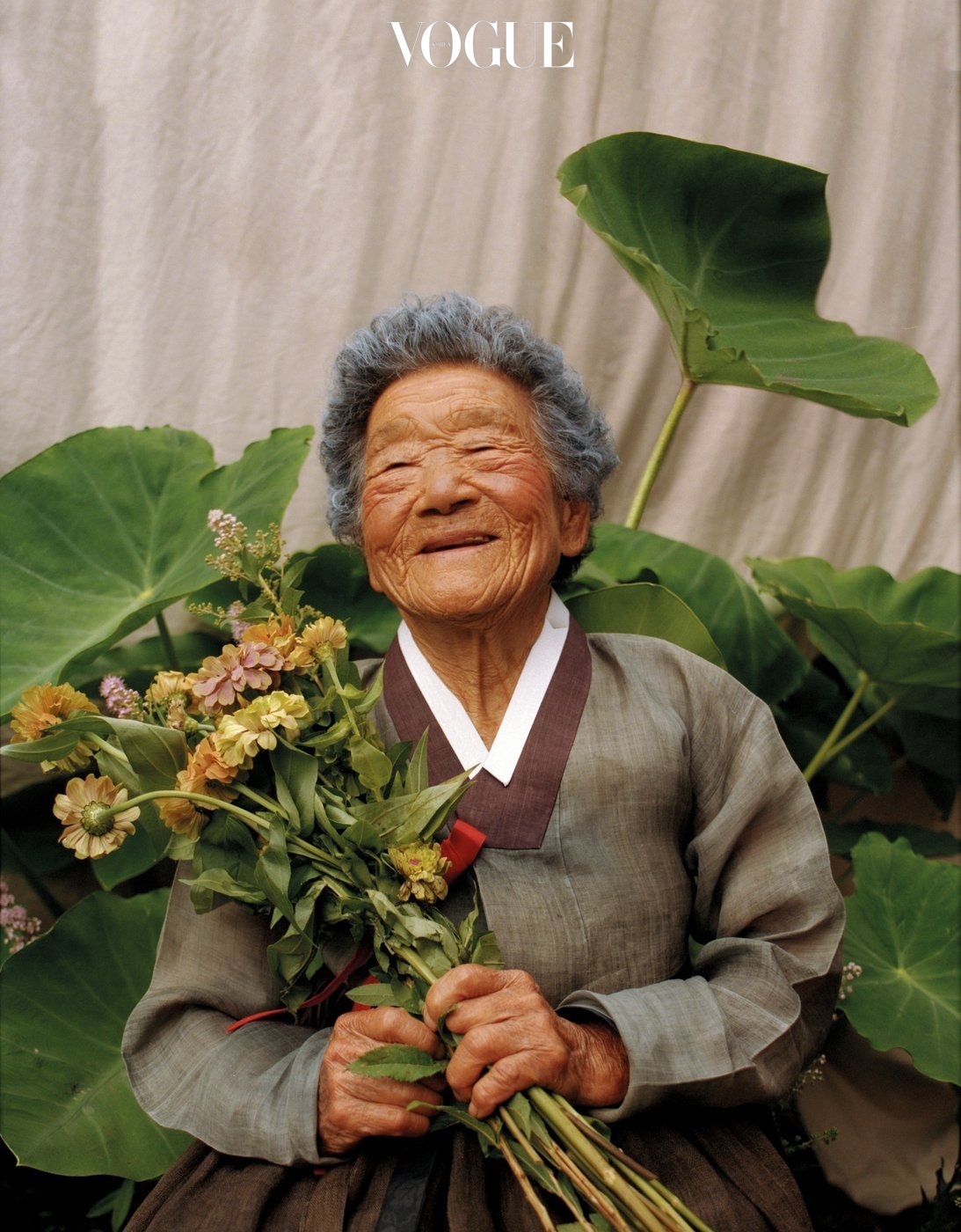 不用怕變老！時尚雜誌邀「90歲奶奶拍封面」　如花綻放的笑容看見歲月之美