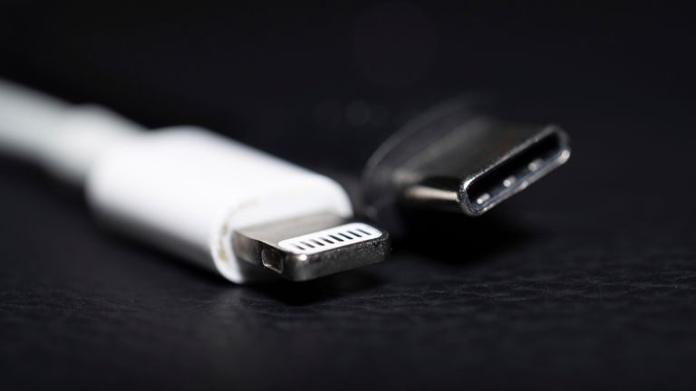 妥協！蘋果即將全面改用USB-C　分析師：未來5款產品採用