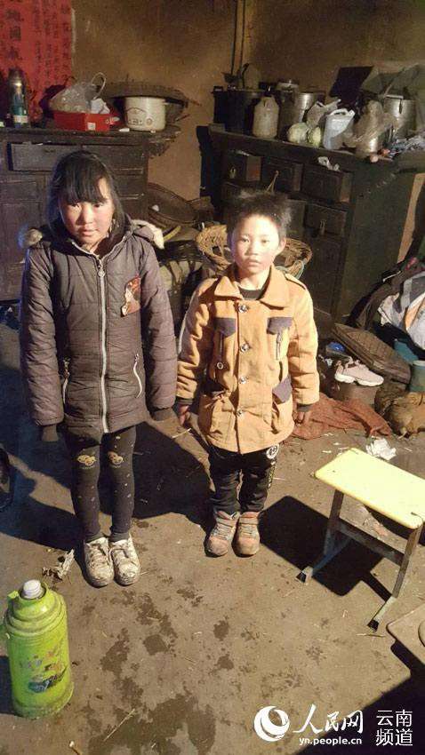 雲南在零下9度去上學的「冰花男孩」爆紅　意外拯救學校困境…現在「獲得捐贈」暖撲撲