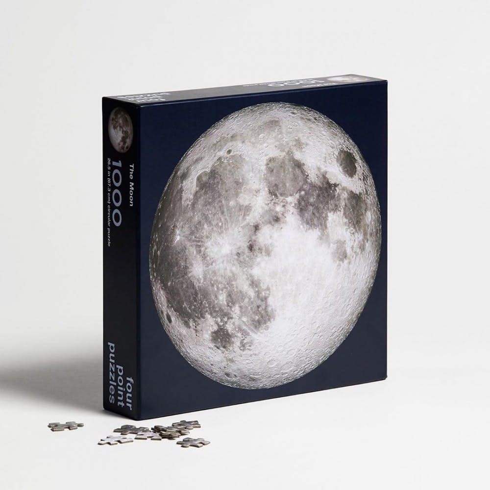 牆上了掛一顆月球！　拼到手軟「The Moon」月球拼圖　高畫質「NASA月球照」成品美翻