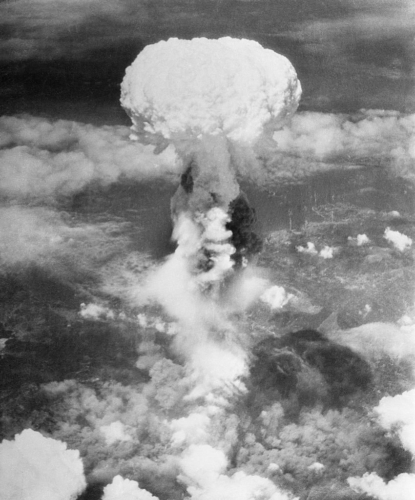 日本首相在原爆72週年儀式現場表明不會再發起戰爭，呼籲全世界創造「無核武世界」！