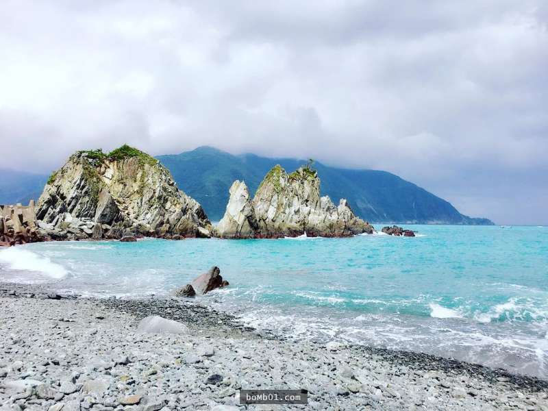 5大「大家只看照片都以為是在國外」的台灣秘境海灘。